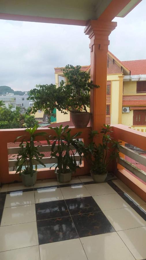 Nha Nghi Thien Trang Panzió Kien An Kültér fotó